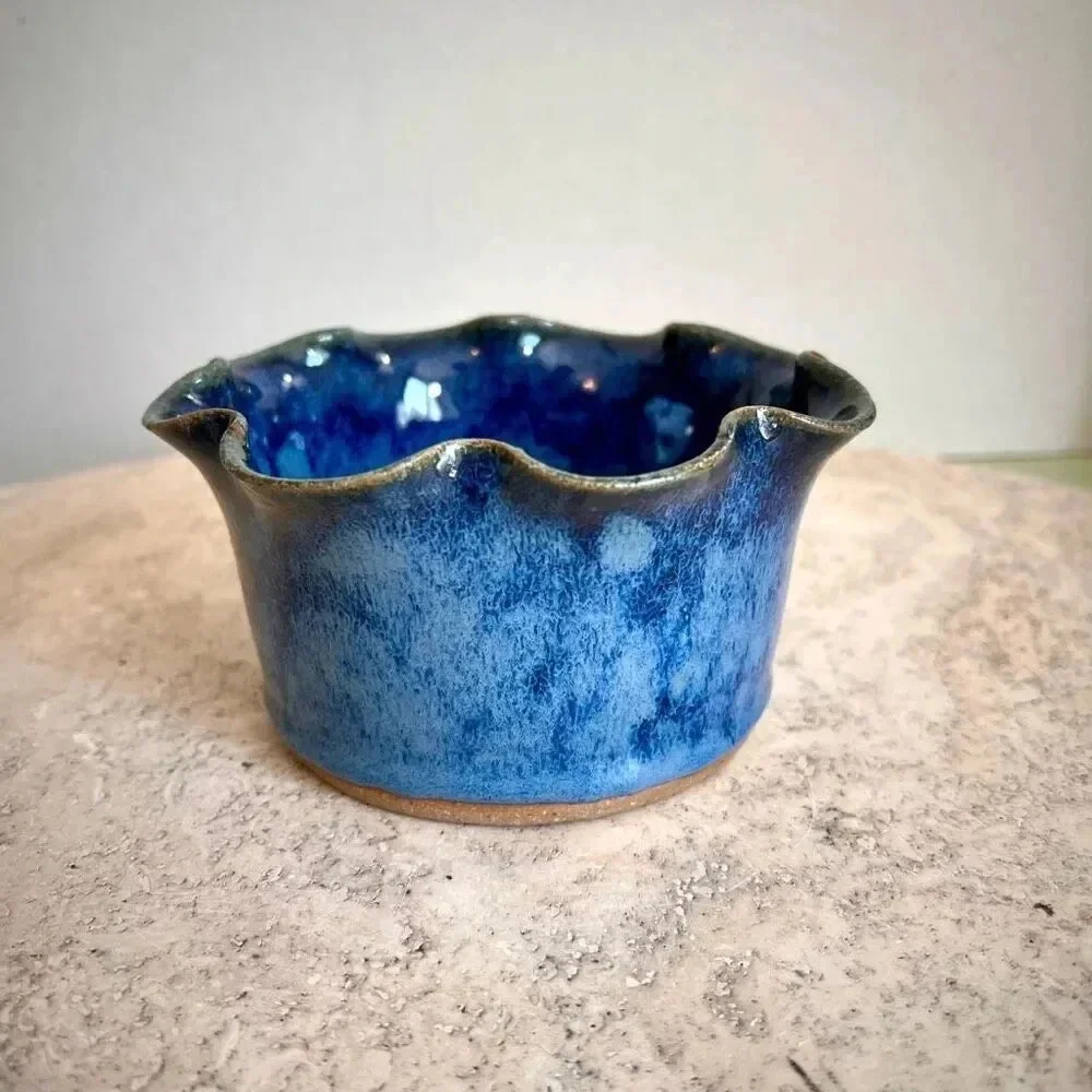 Vintage Oquinn Pottery Apple Baking Dish Blue Signed‎ by Artist 2003